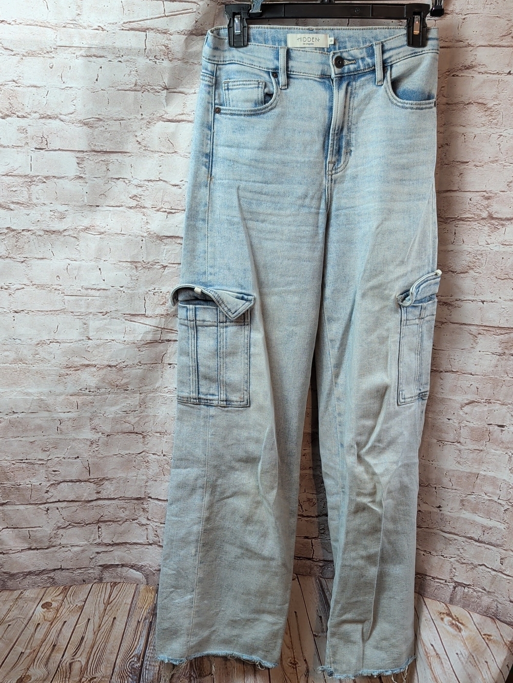 Hidden Light Wash Cargo Denim Jeans Women's 25